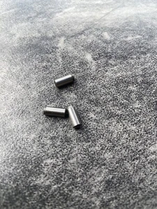 (PACK OF 3) 1/8” X 3/8” Long Racing Albero Metal Pins, FREE SHIPPING - Picture 1 of 6