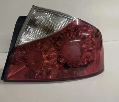 Оригинальный задний фонарь со стороны водителя для Infiniti M35 M45 RH 2008-2010 годов выпуска  - Изображение 1 из 3