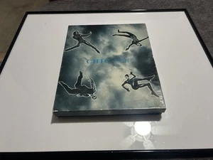 CHIC CHIC-ISM-CHIC MYSTIQUE-MEGA RARE CD & CASSETTE & VHS PROMO BOX SET - Bild 1 von 6