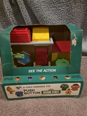 Vintage Sesame Street Push Button Toy Child Guidance 1974 Complete With Box! - Image 1 of 4