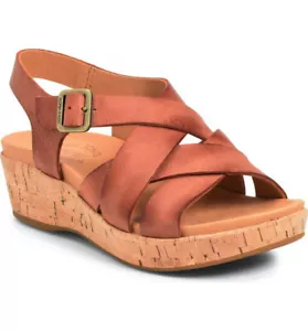 Neu im Karton Kork-Ease Damen-Ledersandale Caroleigh Knöchelriemen Keilabsatz US 11/EU 43 rostfarben - Bild 1 von 12