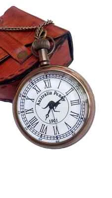 Relojes de bolsillo náuticos antiguos vintage de latón; regalo de San Valentín Foto 1 de 4