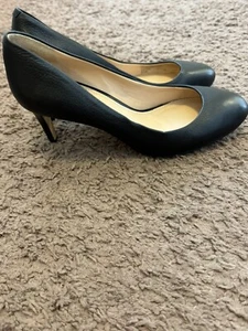 Banana Republic Black Leather Heels Size 6.5 - Picture 1 of 7