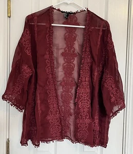 Forever 21 Maroon Burgundy Kimono Style Cardigan Lace Embroidered Red size M - Picture 1 of 6