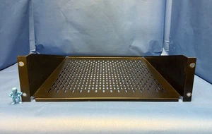 Black Box RMTS05B 19" Rackmount Vented Fixed Shelf - Picture 1 of 7