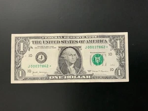 2017 $1 DOLLAR BILL J00037862* Star note - Picture 1 of 8