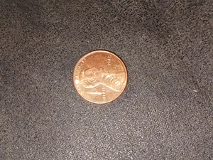 2012 Penny 2 Strike Marks On Lincoln's Face Double Dye Obverse - Picture 1 of 11