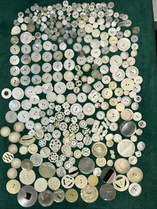 15 Oz Vtg Buttons Art Supply White Pearl Glass Plastic Art Deco Mixed See Descri - Picture 1 of 14