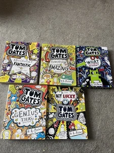 Tom Gates Book Bundle L.pichen 5 Books - Picture 1 of 6