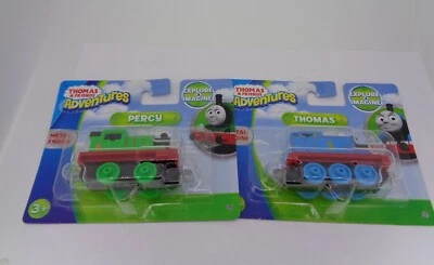 2x FisherPrice Thomas & Friends - DXR79 Thomas & DXR80 Percy en caja Foto 1 de 4