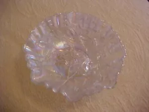 Tazón con volantes de vidrio de carnaval blanco iridiscente de colección con rosas - Imagen 1 de 3
