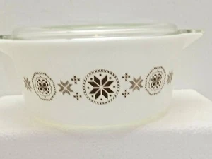 Vintage Pyrex Town And Country 2 1/2 Quart 475 Casserole Dish With Lid - Picture 1 of 5