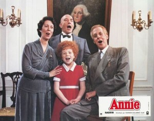 Aileen Quinn Albert Finney Carol Burnett Annie 1982 12 Lobby Karten Orig Pack