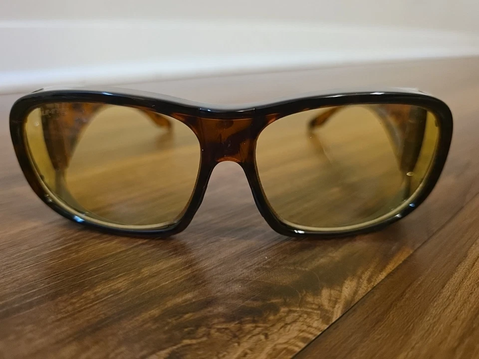 EAGLE EYES FIT-ONS #50036 Brown SPORTS WRAP SIDE SHIELD SUNGLASSES VGC - Image 1 of 4