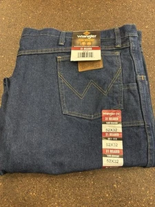 Wrangler FR Mens Relaxed Fit Blue Jeans New 52x32 New Work Jean 10FR31MWZ - Picture 1 of 5
