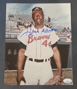 HANK AARON Signed 8x10 Photo-HALL OF FAME-MILWAUKEE BRAVES-JSA - Picture 1 of 5