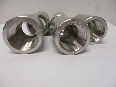 3/4" THREADED COUPLING FNPT, 316/316L STAINLESS, 3000 LB, PIPE FITTING LOT OF 5  - Image 1 of 3