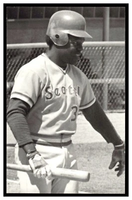 Rodney Craig (1979) Seattle Mariners Vintage Baseball Postcard Rd3 - Image 1 of 2
