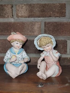 Vintage Klavier Babys Junge & Mädchen Biskuit Porzellan Figuren nummeriert  - Bild 1 von 8