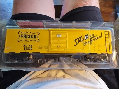Menards Gold Line O-Scale 279-4540 Frisco SL-SF Boxcar #13320 - Image 1 of 2