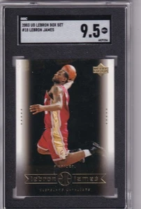 2003 Upper Deck N. 18 LeBron James SGC 9.5 MINT - Foto 1 di 2