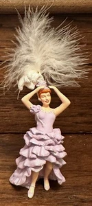 6" Hallmark Keepsake Christmas Ornament 1999 LUCY GETS IN PICTURES I Love Lucy - Picture 1 of 5
