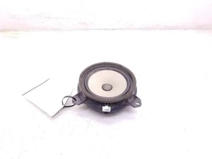 19 TOYOTA TACOMA SPEAKER - Picture 1 of 12