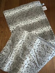 Target Home 46x122 Fleece Buttery Soft Throw Blanket Spotted Print /grey ❤️tw11j - Picture 1 of 5
