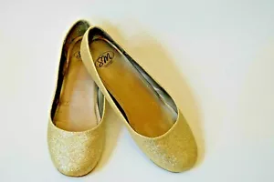 SM NEW YORK Mujer Zapatos Planos Sadie Gold Brillo Talla 7.5 M en Caja Original - Imagen 1 de 2