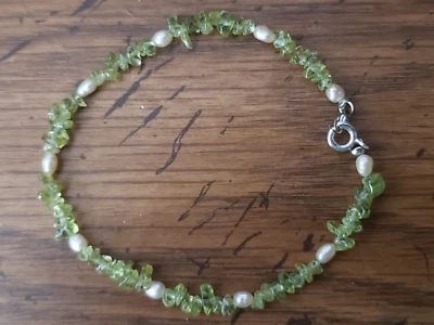 Genuine NATURAL * PERIDOT *  STONE BRACELET, 7.5 INCHES Long, Handmade in USA - Image 1 of 4