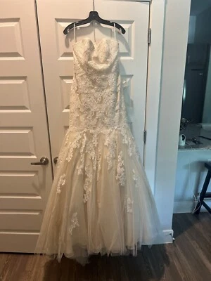 Never Worn or Altered Wedding Dress Size 12 Ivory Gambela Blue Bridal By Enzoani - Image 1 of 4