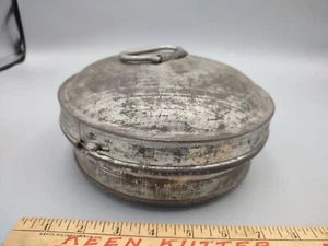 Vintage Fries Metal Bundt Pan With Lid & Handle - Picture 1 of 6