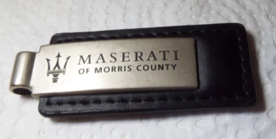 PORTACHIAVI VINTAGE CONCESSIONARIA MASERATI DELLA CONTEA DI MORRIS LEGGI!!!! - Immagine 1 di 4
