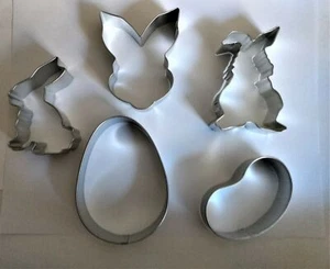 Easter Bunny Cookie Cutter ( 5 pc) Set Bunny Egg Lamb Rabbit Face - Picture 1 of 2