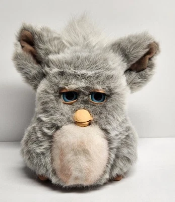 Tiger Electronics 2005 сонный розовый Furby Emoto-tronic работает изящный, см. видео - Изображение 1 из 4