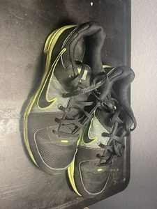 Nike TRun 5 Running Shoes, #443990-003, Black/neon Green US 6 Youth - Picture 1 of 7