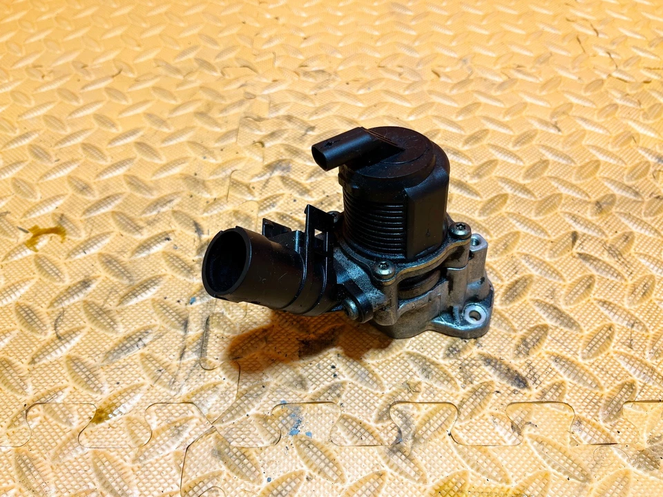 09-17 VOLKSWAGEN PASSAT CC GASOLINA BOMBA DE AIRE SECUNDARIA VÁLVULA SOLENOIDE OEM Foto 1 de 4