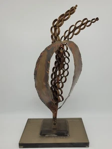 Scultura moderna albero in metallo con base in vetro acrilico - Foto 1 di 14