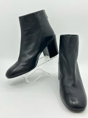 Botines de mujer STUART WEITZMAN Bacari clásicos de cuero con cremallera acolchados talla 6,5 M negros Foto 1 de 4