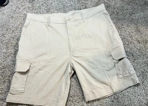 Roundtree & Yorke Shorts Size 40w Men Casual Classic Fit Cargo Beige Pockets NWT - Picture 1 of 6
