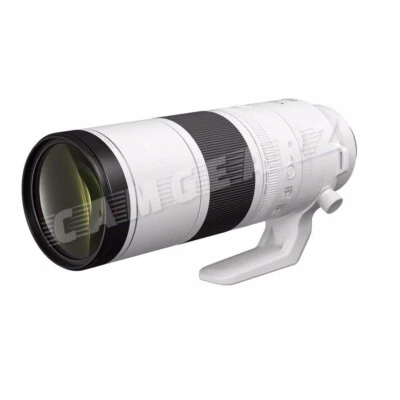 Canon RF 200-800mm F6.3-9 IS USM Lens with UK Warranty - Image 1 of 4