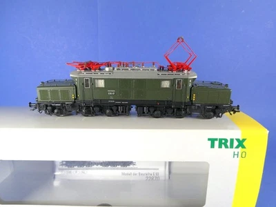 *TRIX H0 22870 DCC/mfx-digital /SOUND: E93 07 DB E-Lok - Bild 1 von 4