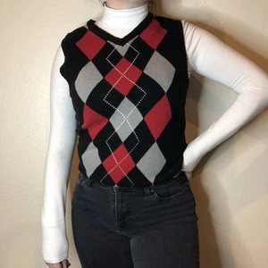 Basic Editions Argyle Sweater Vest Red Black Size 10-12 - Picture 1 of 4
