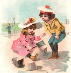 1893 Children Playing In The Sand At The Beach Woolson Spice Co Victorian Card - Picture 1 of 3