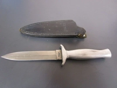 Ka-Bar 2752 Fixed Blade Boot Knife 5" Blade Leather Sheath Japan 1980 - Image 1 of 4