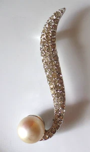 Vintage Brosche Anstecknadel Kunstperlen mit klarem Strass silberfarben - Bild 1 von 7