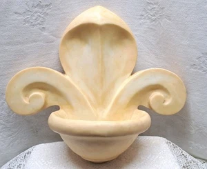 VTG Fleur De Lis Wall Hanging Holy Water Vessel Or Planter Heavy Resin - Picture 1 of 7