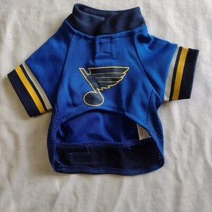 SAINT LOUIS BLUES PET T-SHIRT GRÖSSE EXTRA SMALL - SIEHE UNTEN NEU OHNE ETIKETT: BB19-31 - Bild 1 von 2