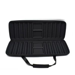 500 Piece Empty Poker Chip Case with Strong Padded Strap & Two Metal Zips - Picture 1 of 4