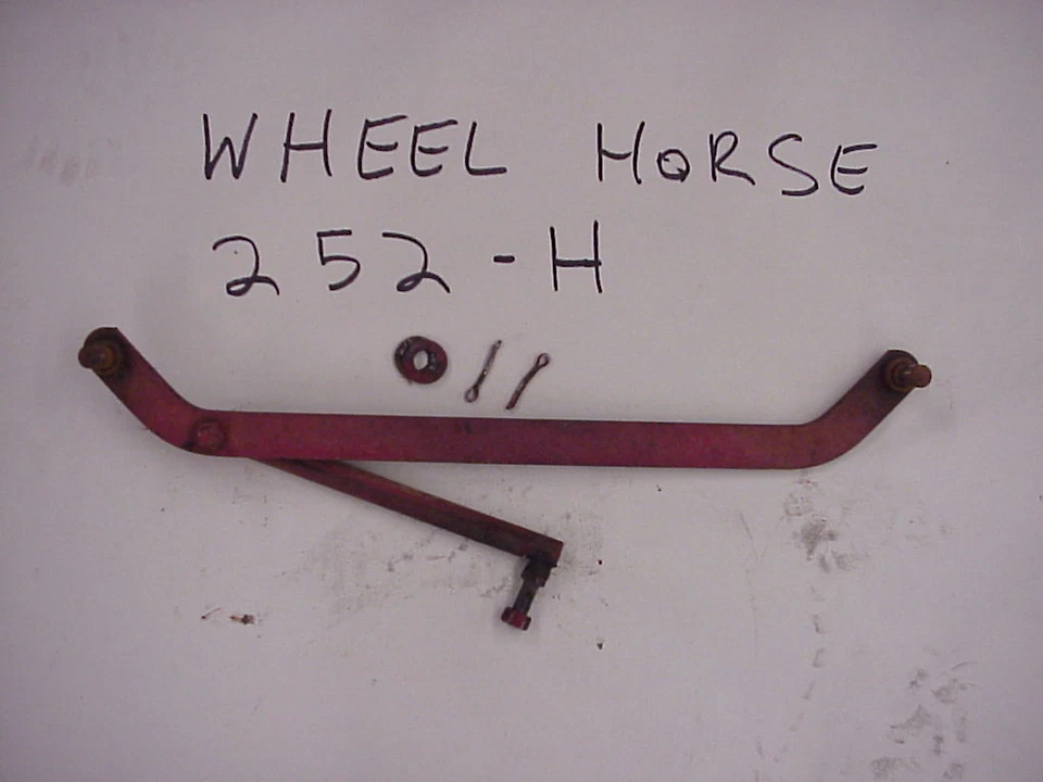 WHEEL HORSE 252-H TRACTOR LAWN MOWER STEERING ARM M&D - Image 1 of 2